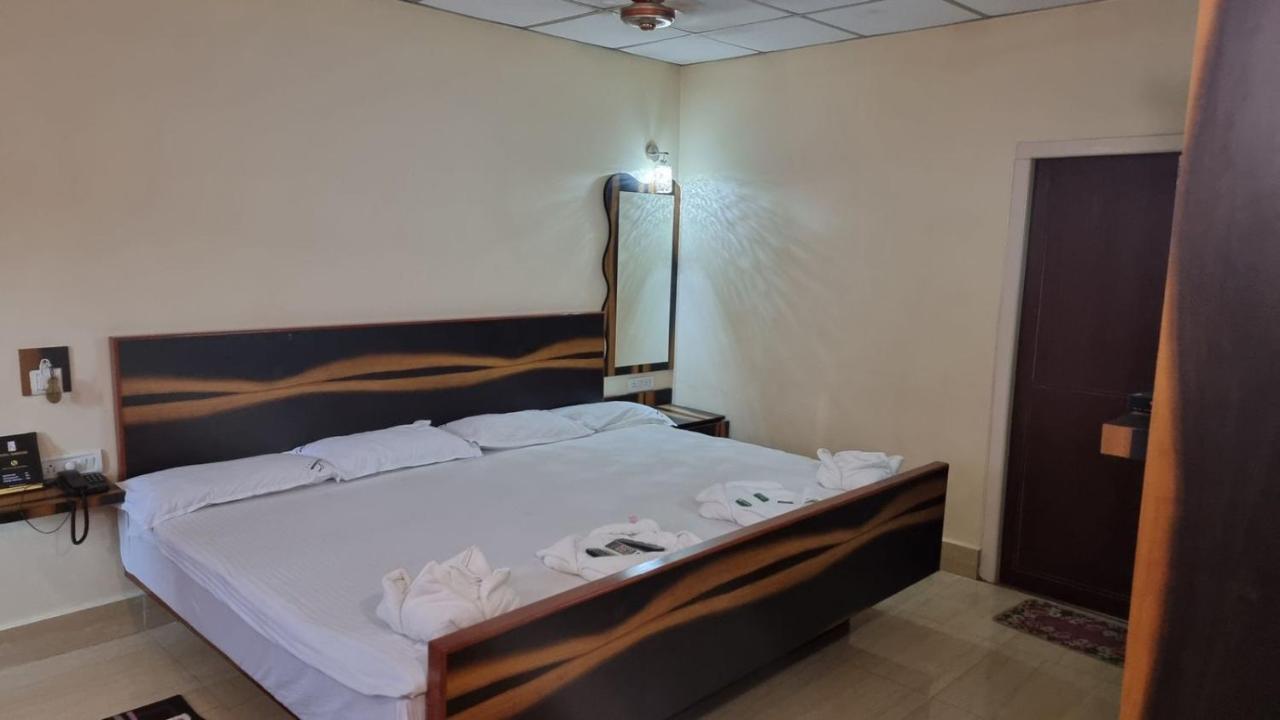 Hotel Shreesh Port Blair Ngoại thất bức ảnh