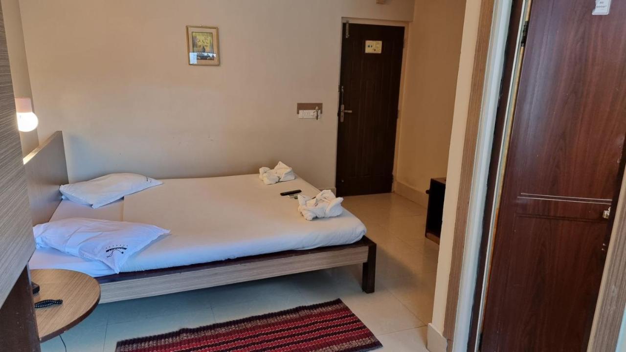 Hotel Shreesh Port Blair Ngoại thất bức ảnh